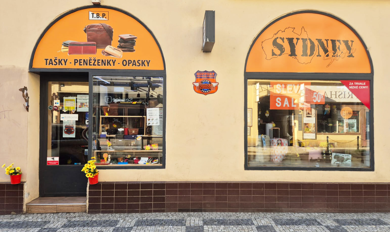 Sydney Store Praha 5 – pohled zvenku